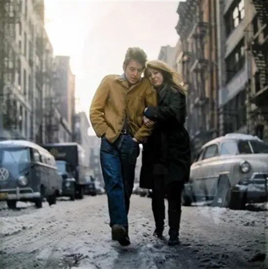 Don Hunstein - Bob Dylan & Suze, New York, 1960